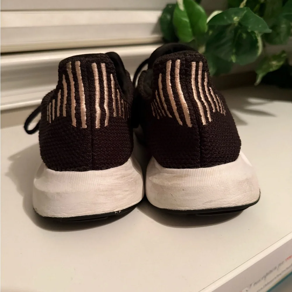 Adidas Women's Black and Pink Athletic Shoes - Picture 5 of 8